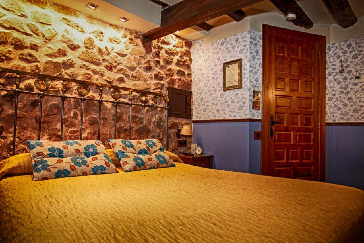 La Casa De Lucas Guest House Clavijo Exterior photo